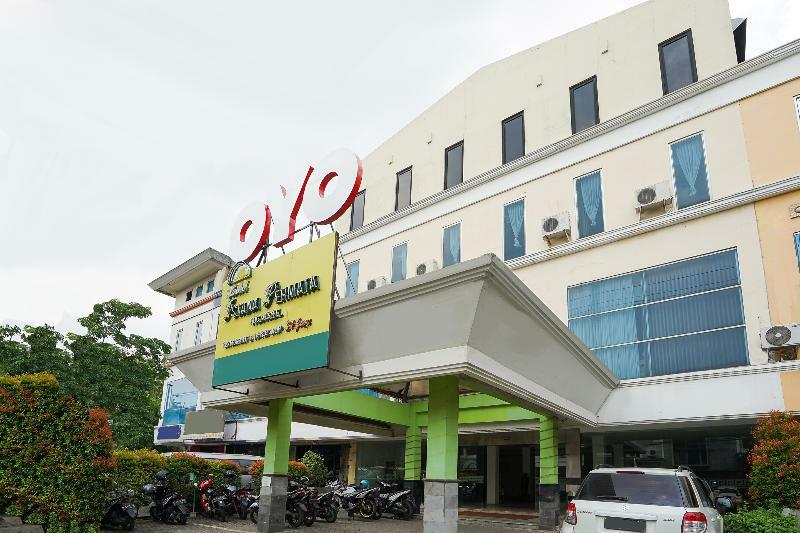 Hotel Istana Permata Ngagel Surabaya Exterior foto