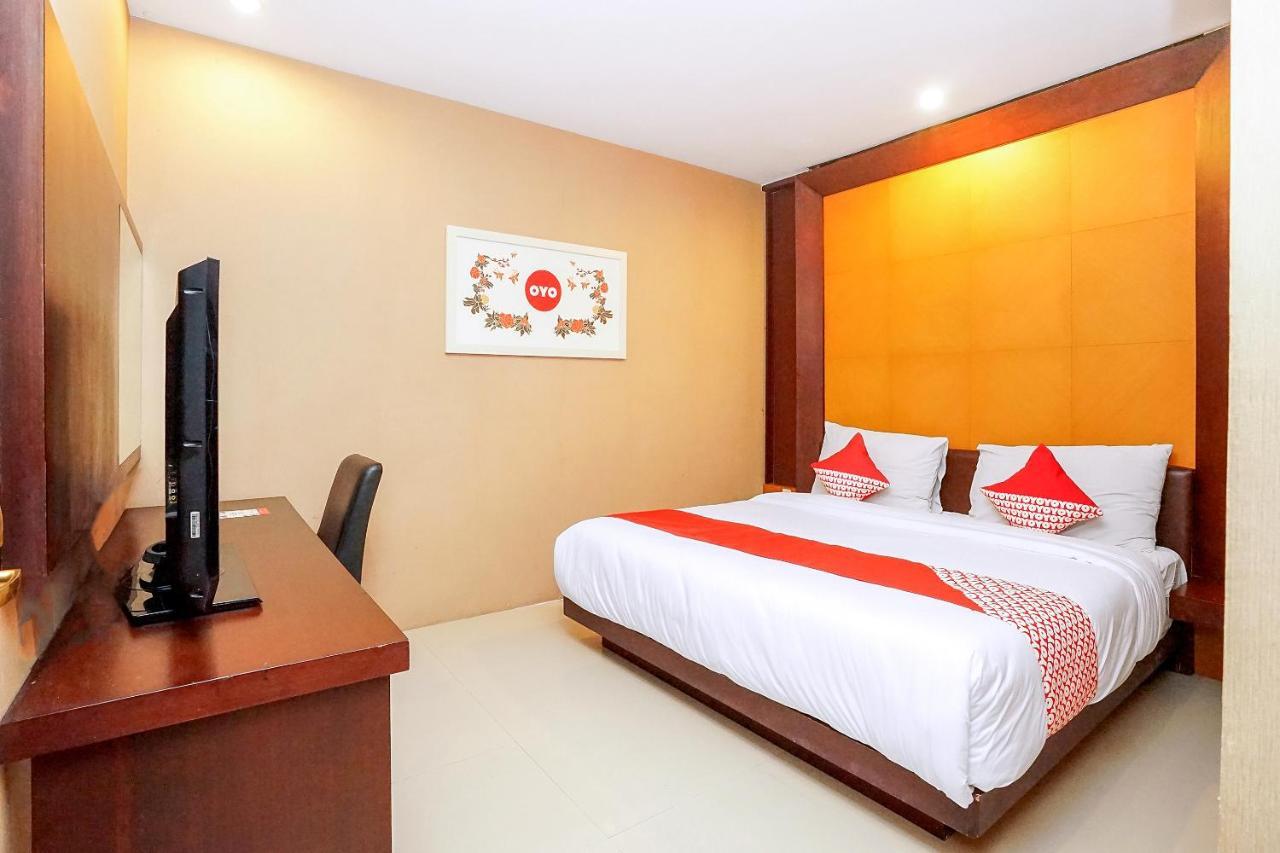 Hotel Istana Permata Ngagel Surabaya Exterior foto